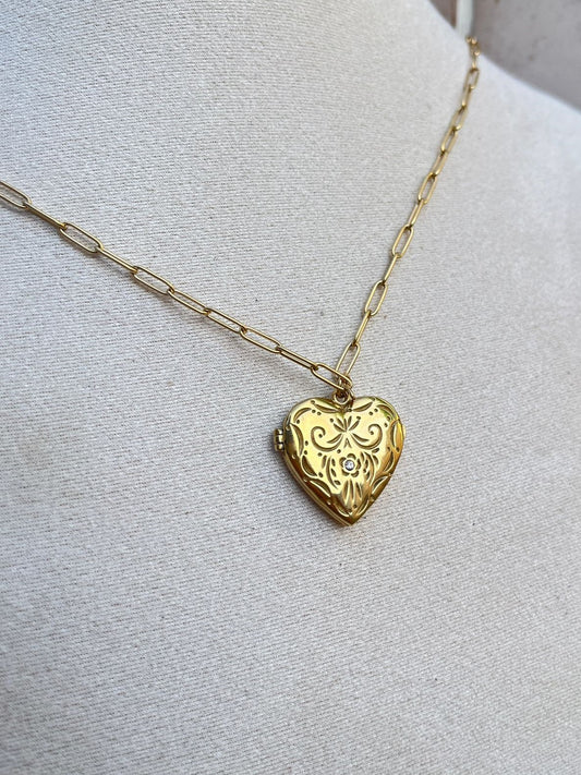 “Locket” ketting met open sluitende bedel